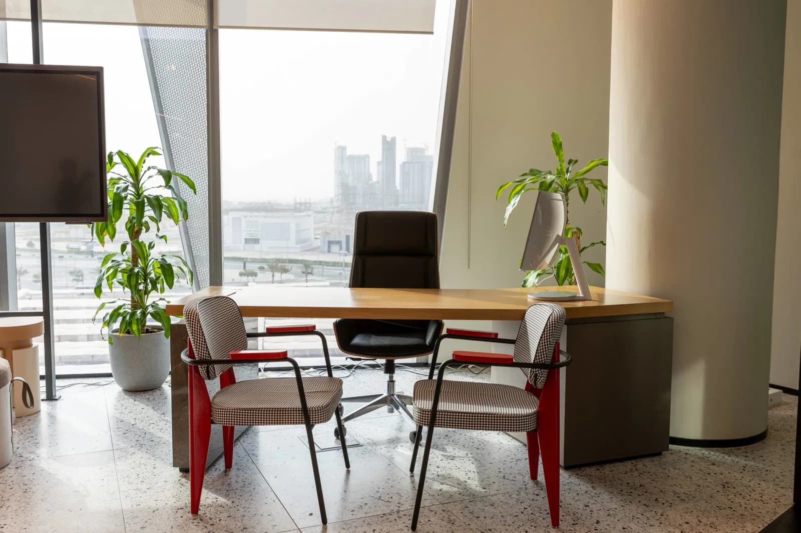 Workstations at Emcode